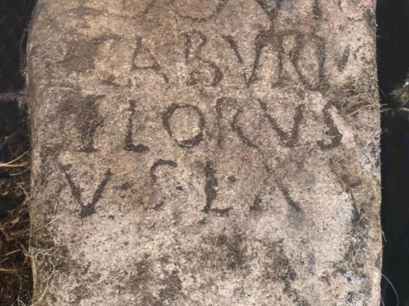 Ara galaico romana Caldas