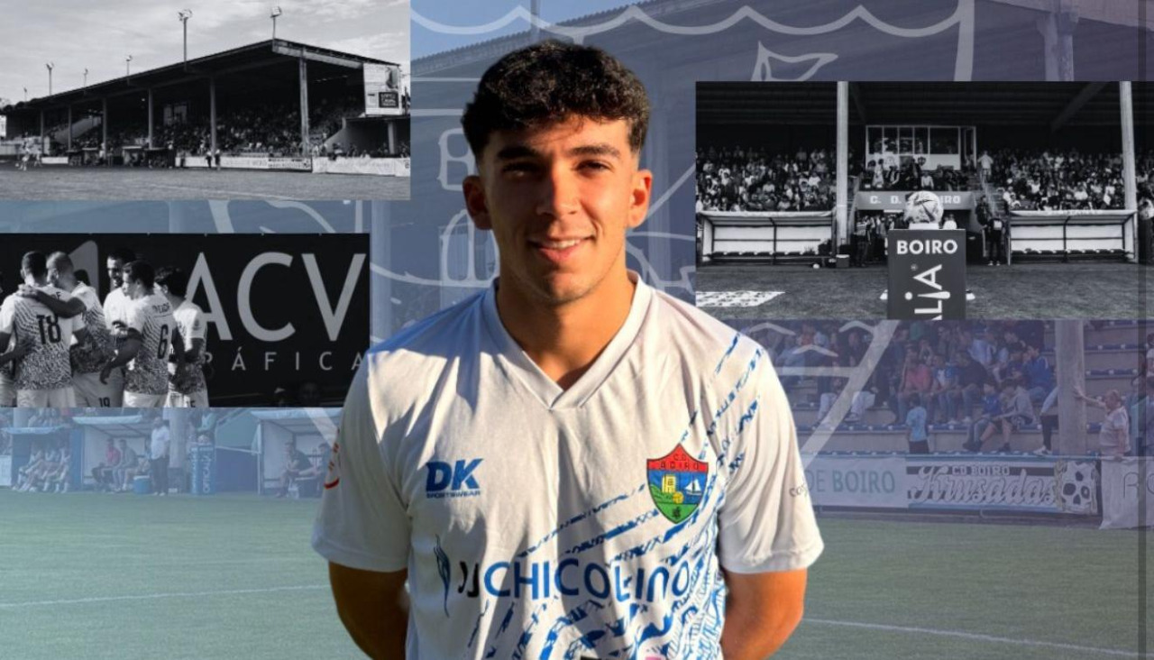 Yago Insua con la camiseta del CD Boiro