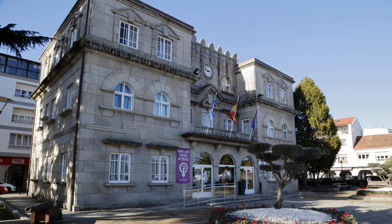 Fachada del Concello de O Grove