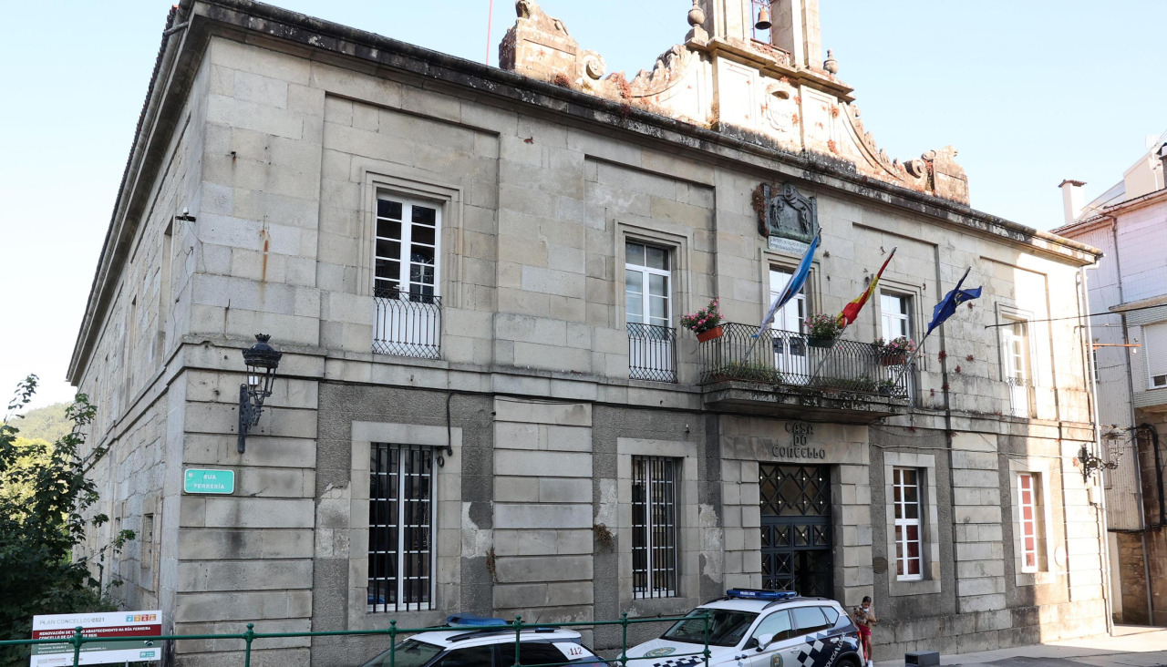 Casa do Concello de Caldas