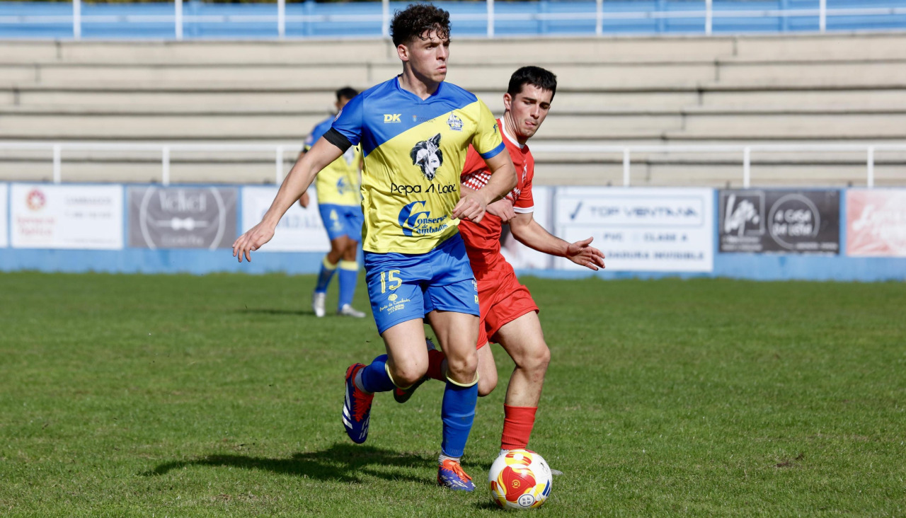 El Juventud Cambados suma nueve puntos en las primeras jornadas
