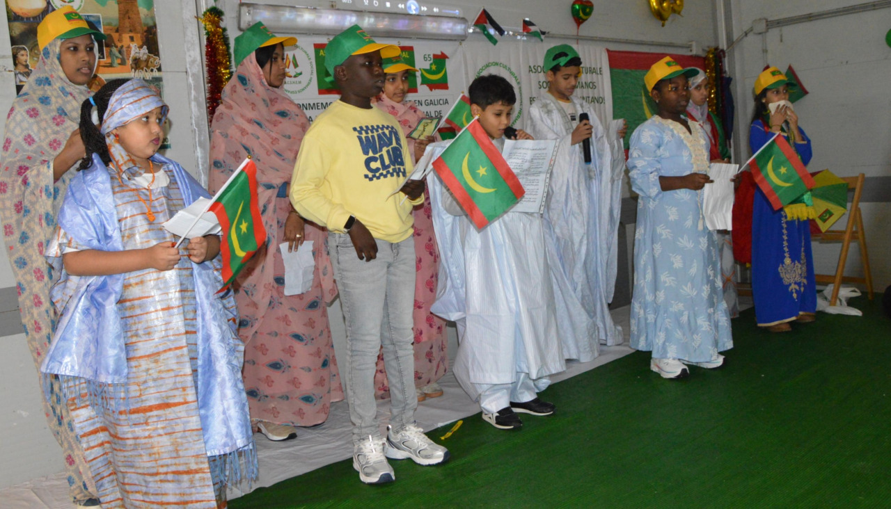 El evento incluyó la interpretación de canciones tradicionales por parte de niños