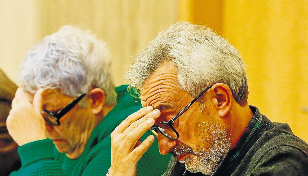 BNG y EU emitieron sendos comunicados en contra del adorno previsto por el Concello