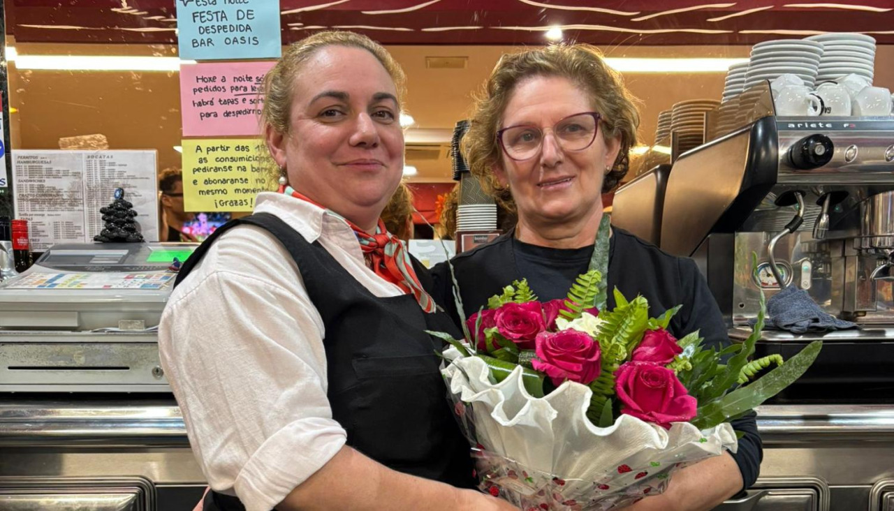 Fiesta de despedida en la tapería Oasis