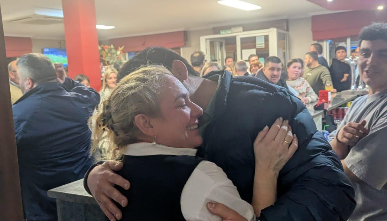 Despedidas entre llantos en Catoira