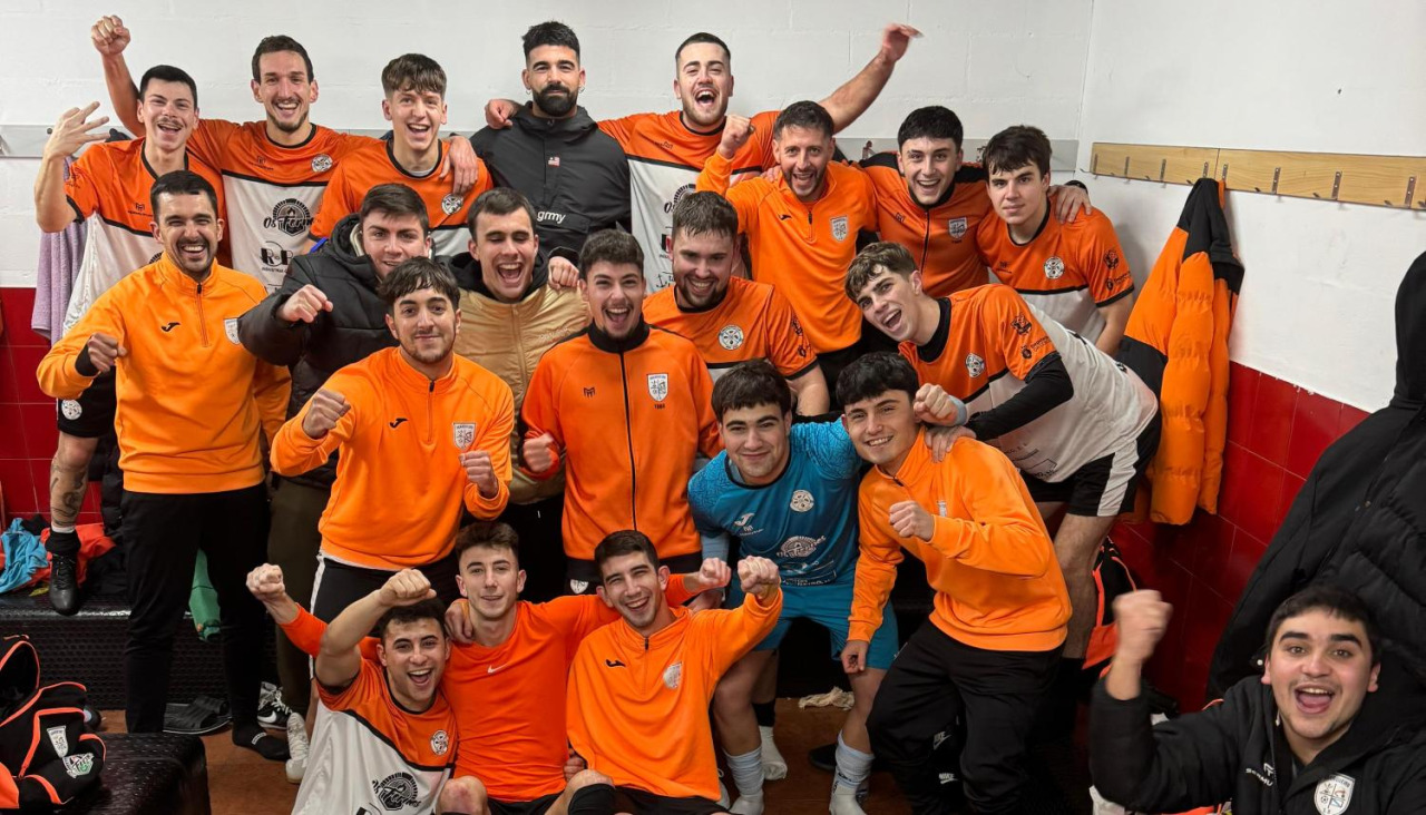 Los jugadores del Abanqueiro celebran la victoria