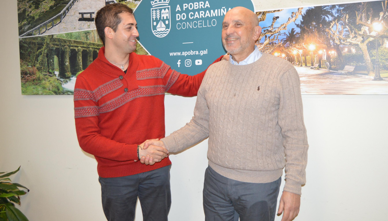 José Carlos Vidal y Eloy Sobrido comparecieron ayer para dar cuenta del relevo al frente de la delegación de Deportes