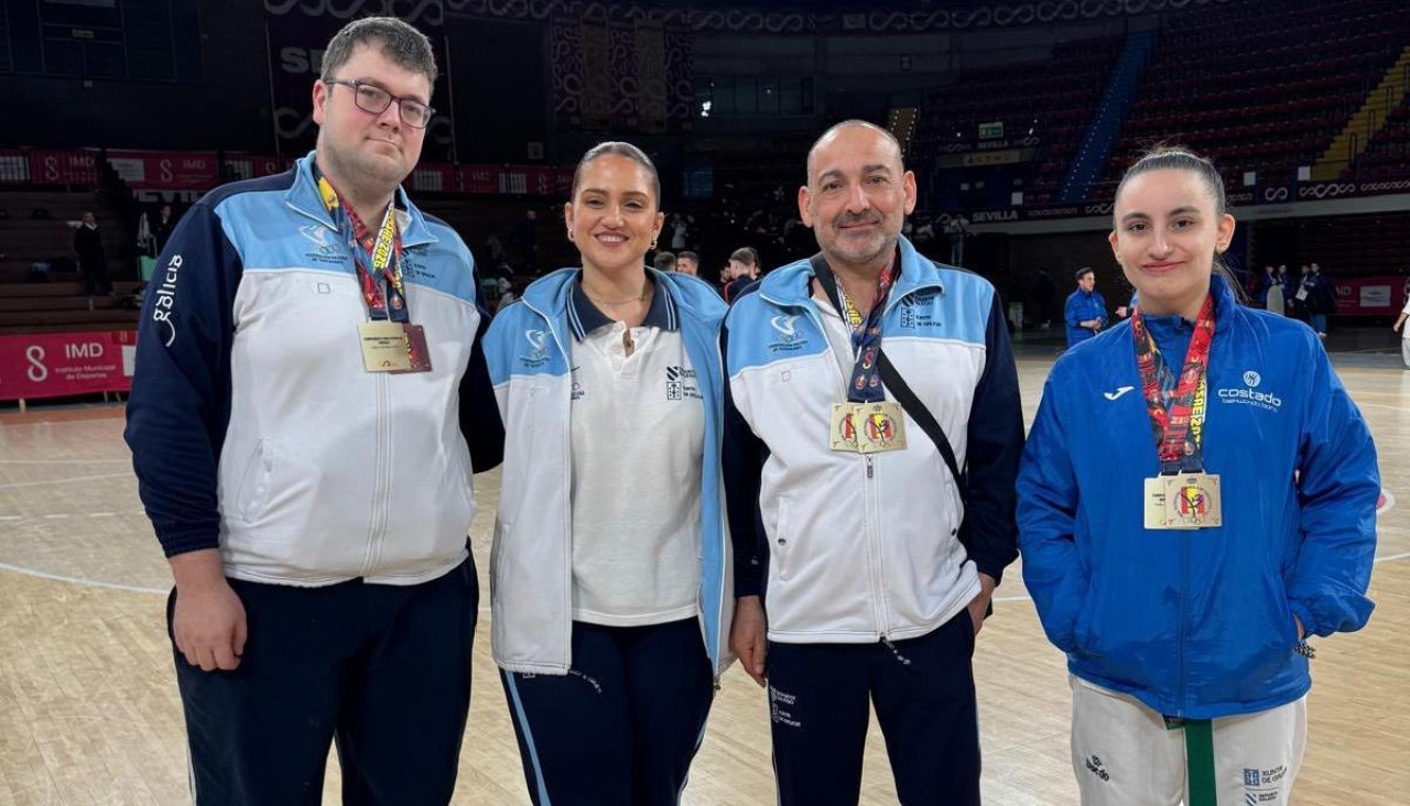 Los deportistas del Costado TKD Boiro