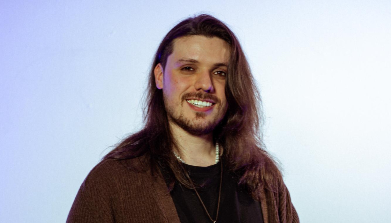 Hadrián Jamardo prevé publicar su obra este mismo año