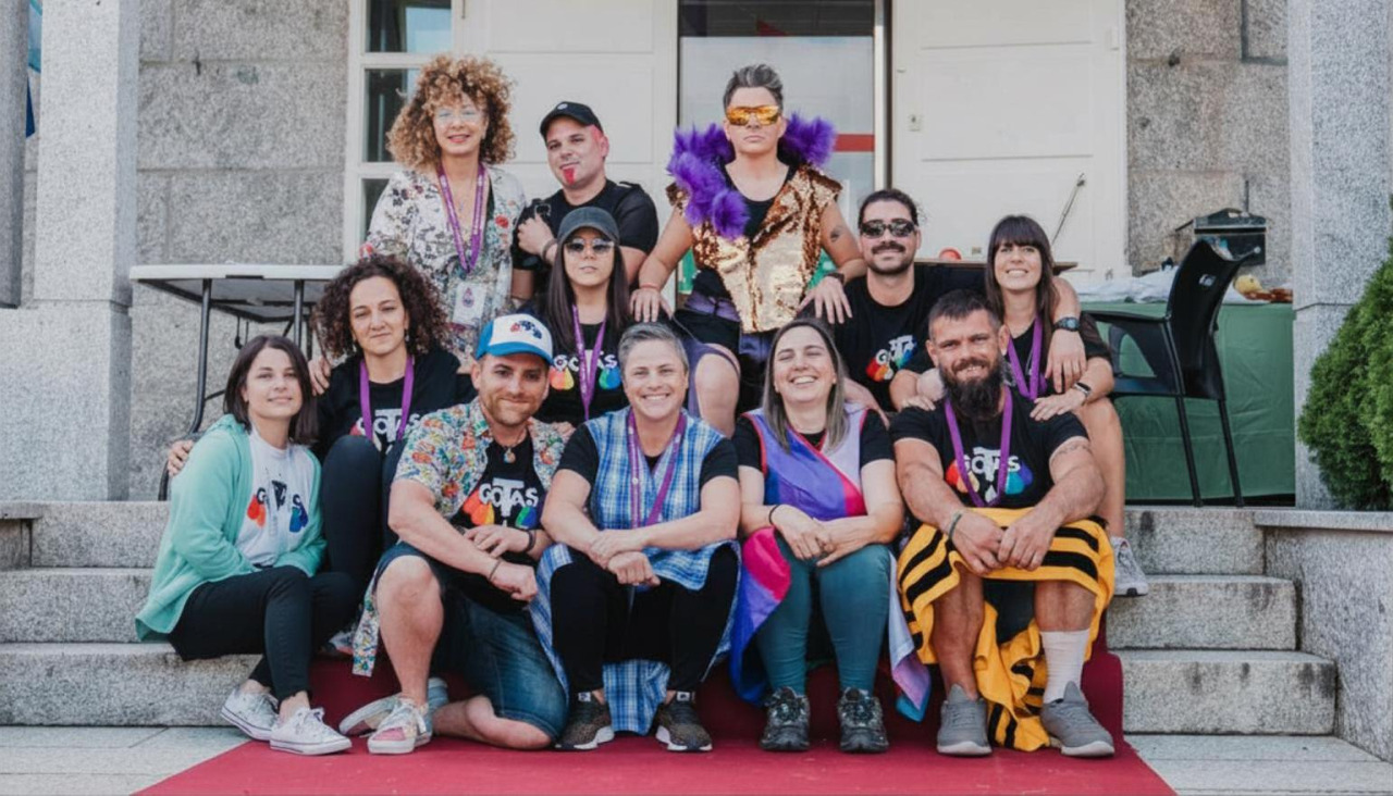 Integrantes del colectivo, en una imagen frente al Consistorio