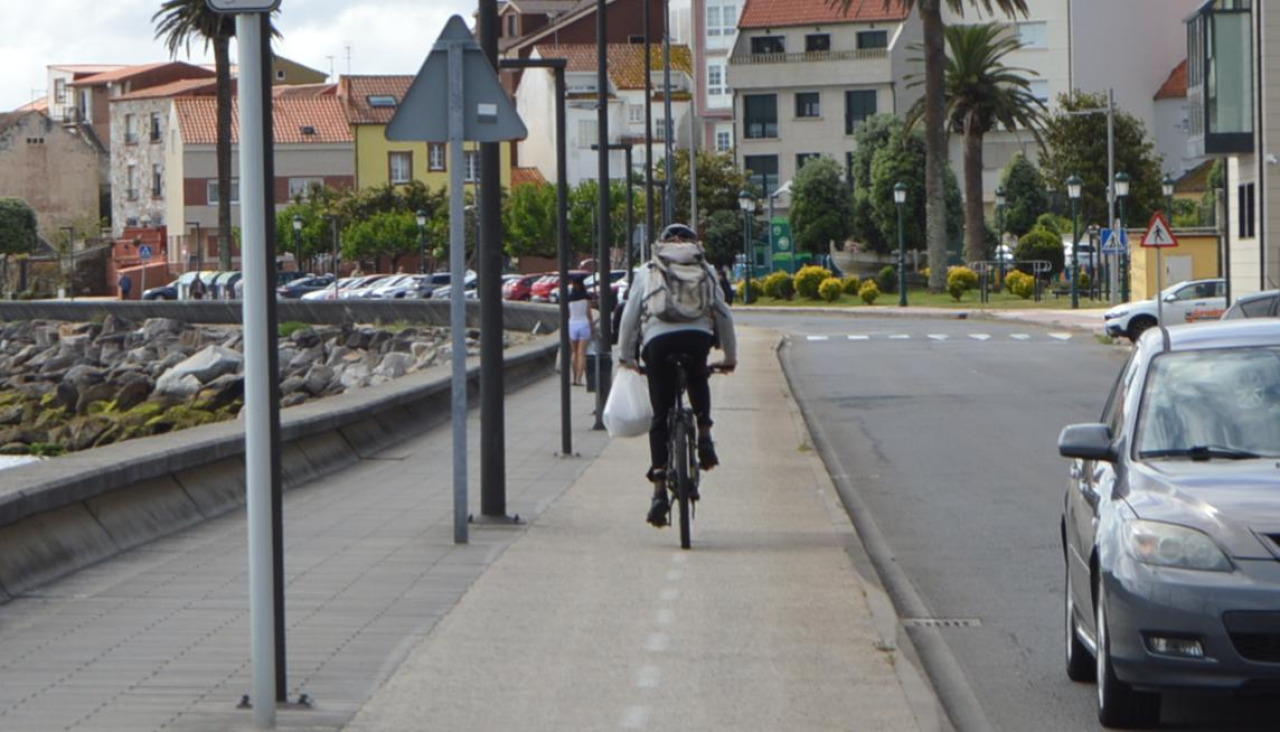 El corredor para bicicletas de O Touro verá renovada su superficie