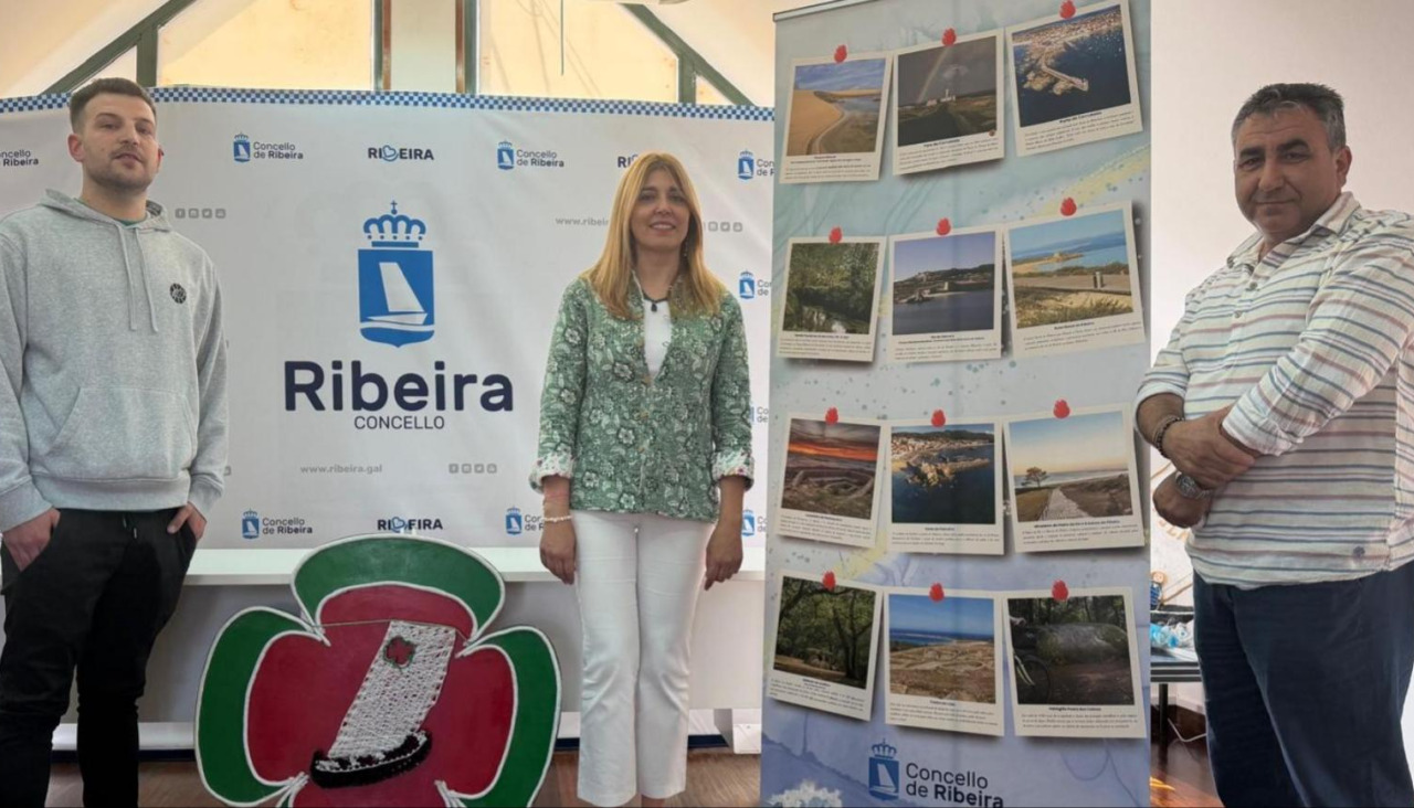Nespereira y Santamaría acompañaron a la edila Ana Barreiro en la presentación del expositor propio que tendrá Ribeira en Turexpo Galicia