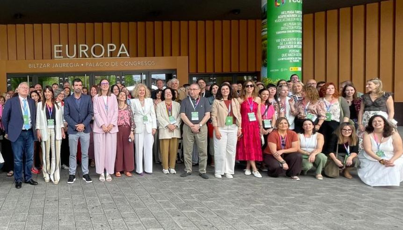 Gestores de destinos turísticos inteligentes participan en un encuentro en Vitoria-Gasteiz