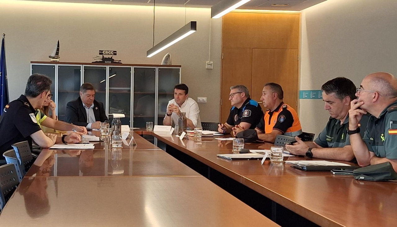 La reunión de la junta local de seguridad se desarrolló en la sala de juntas del consistorio boirense