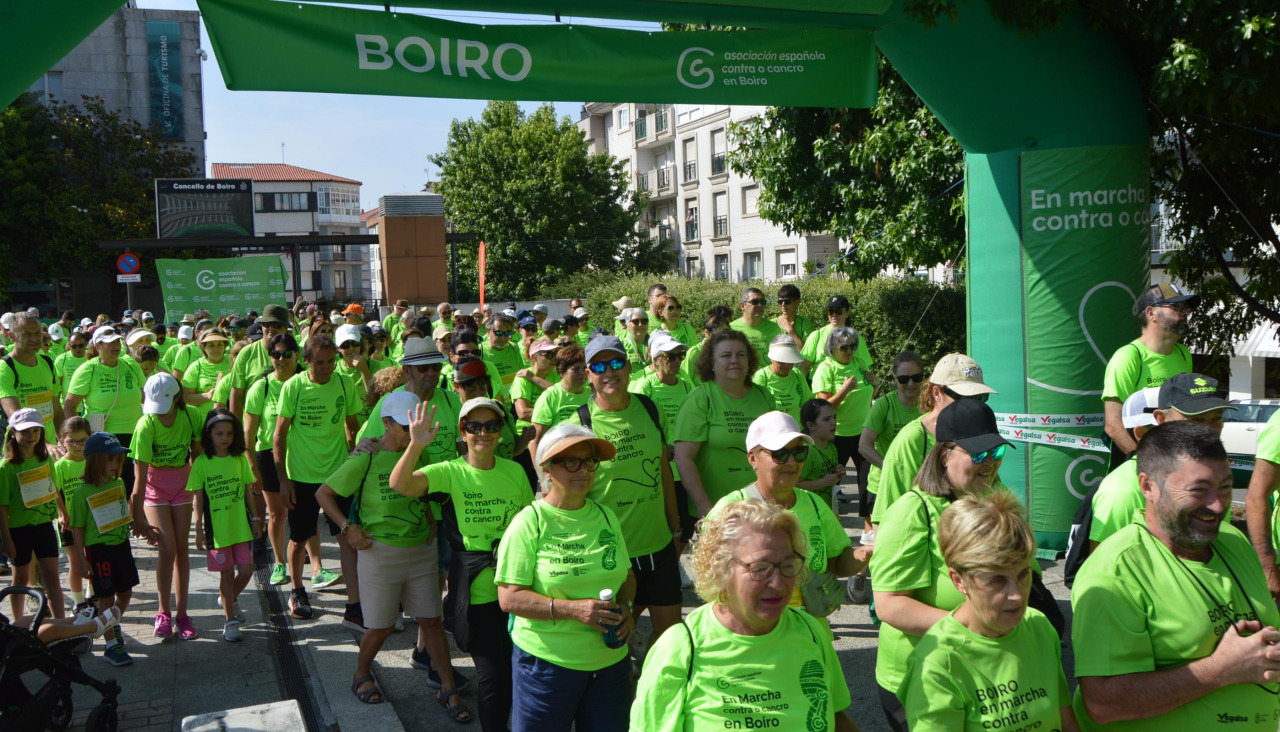 Más de medio millar de personas se inscribieron en la caminata celebrada ayer