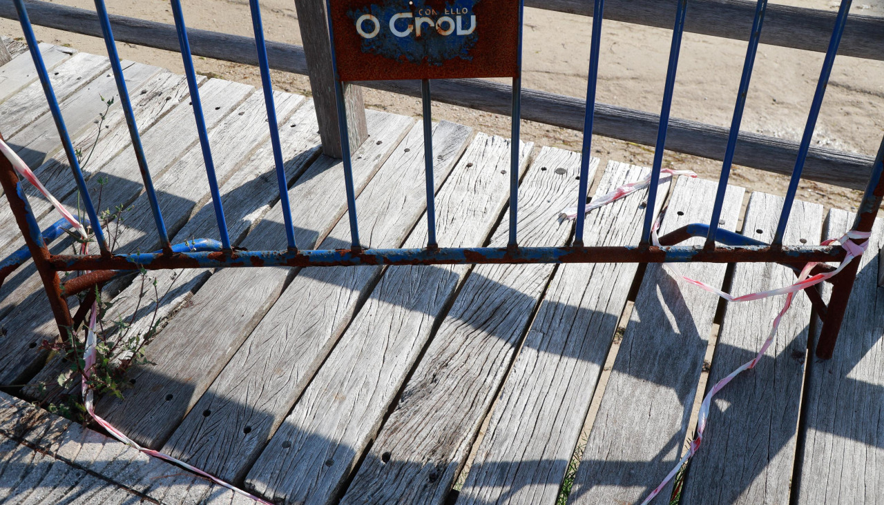 Estado en el que se encuentra la pasarela de madera de A Toxa