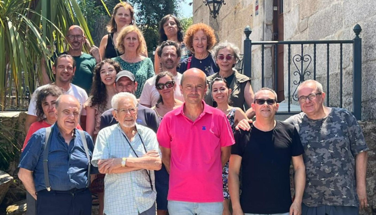 El acto de entrega de los diplomas contó con la presencia del primer teniente de alcalde ribeirense, Vicente Mariño