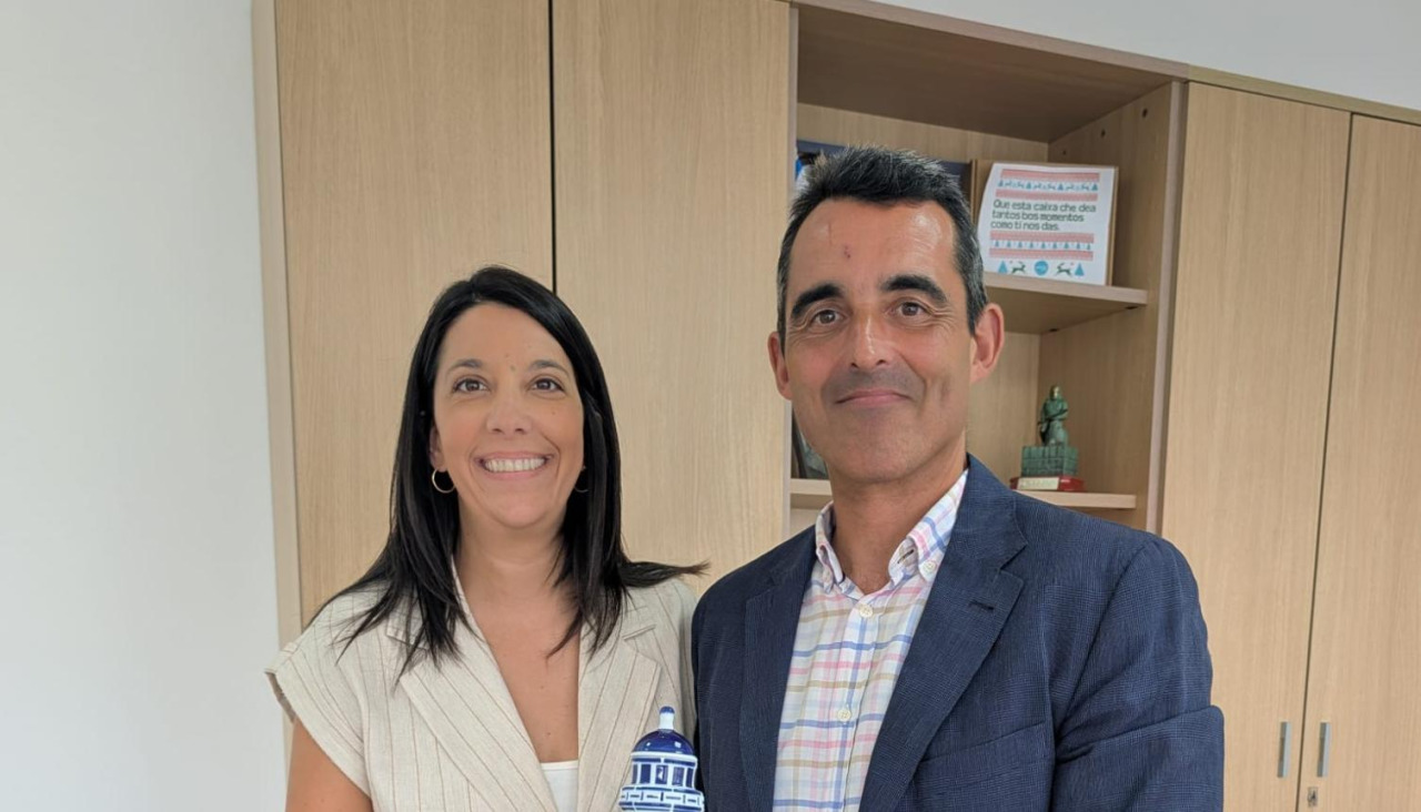Ribeira despide al capitán marítimo de Vilagarcía