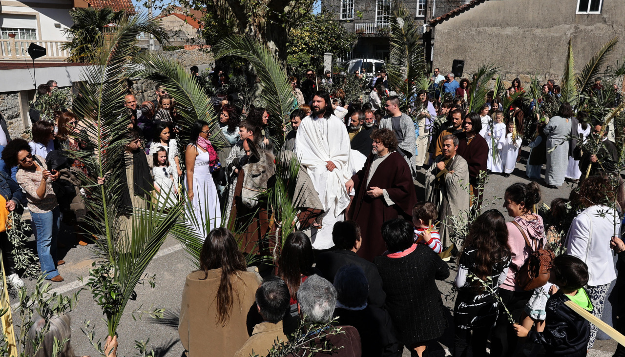 Escenificaciu00f3n domingo de Ramos Paradela Semana Santa Meis