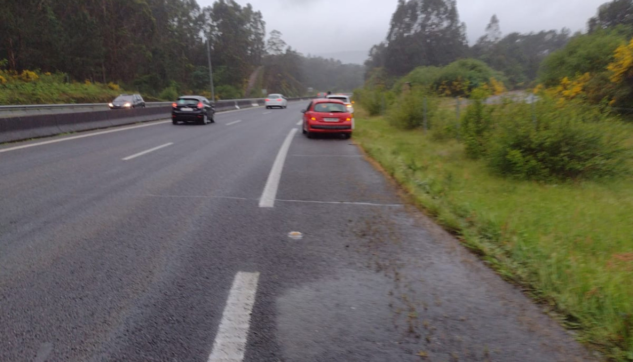 Accidente en Rianxo @ Consorcio Provincial Contraincendios e Salvamento A Coruu00f1a (4)