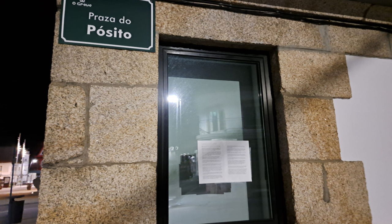 Cartel en la cofradu00eda