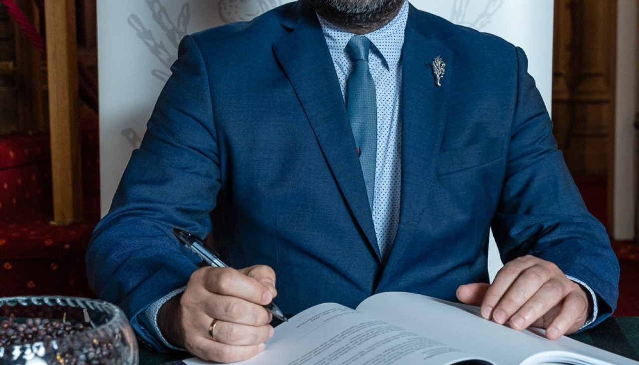 Enrique Pena, maestro destilador