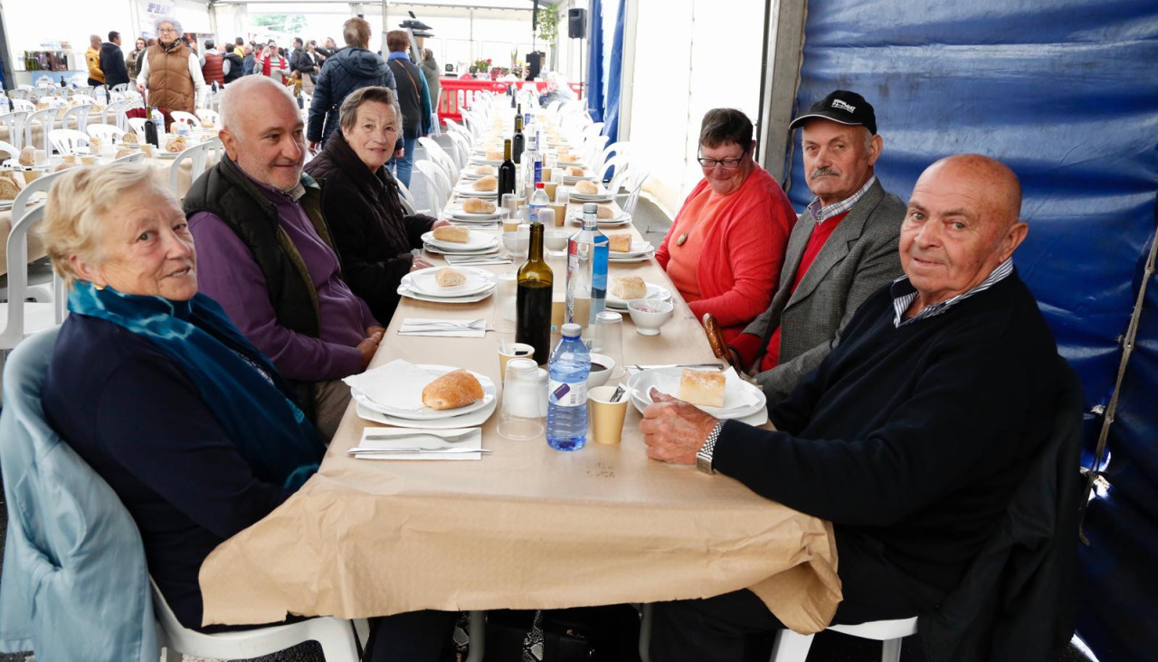 Andru00e1s Muller Labrega fiesta 2024 comida
