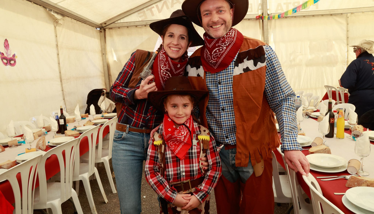 Tres cowboys para San Fidel