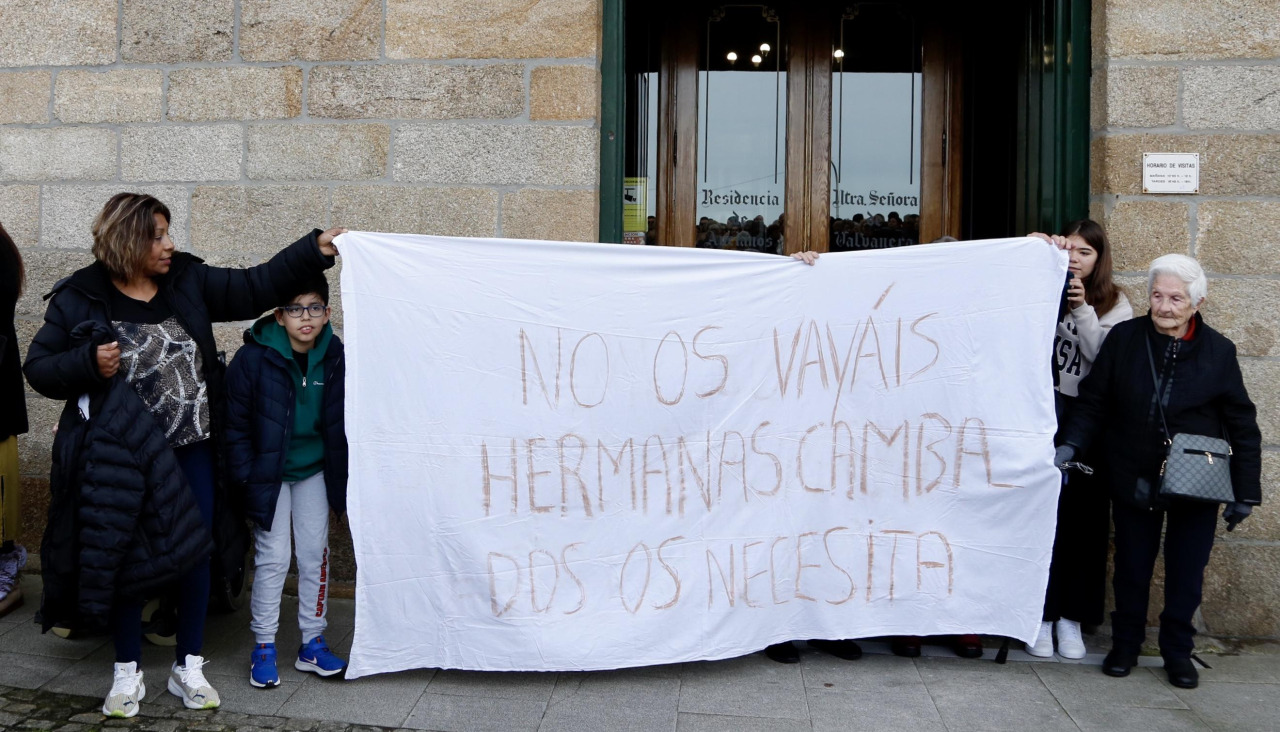 Concentración asilo cambados