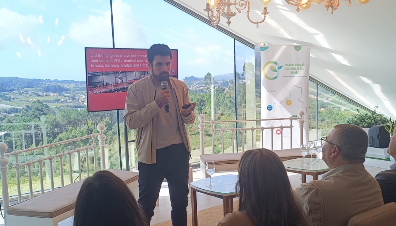 Emilio froján emprendor acto mancomunidade salnés