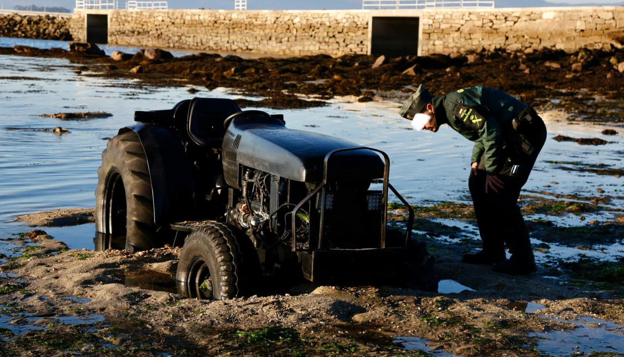 Tractor rego do alcalde vilanova de arousa