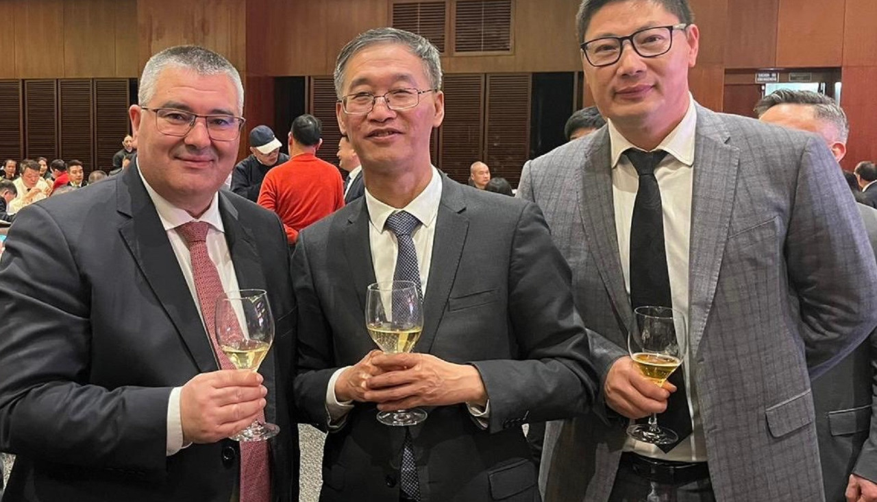 David castro presidente mancomunidade madrid asociaciones china
