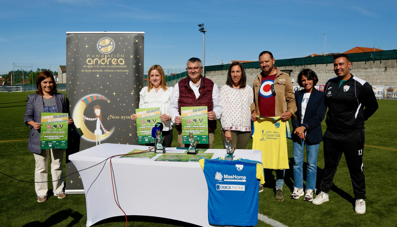 Un momento de la presentación del evento, hoy en A Senra