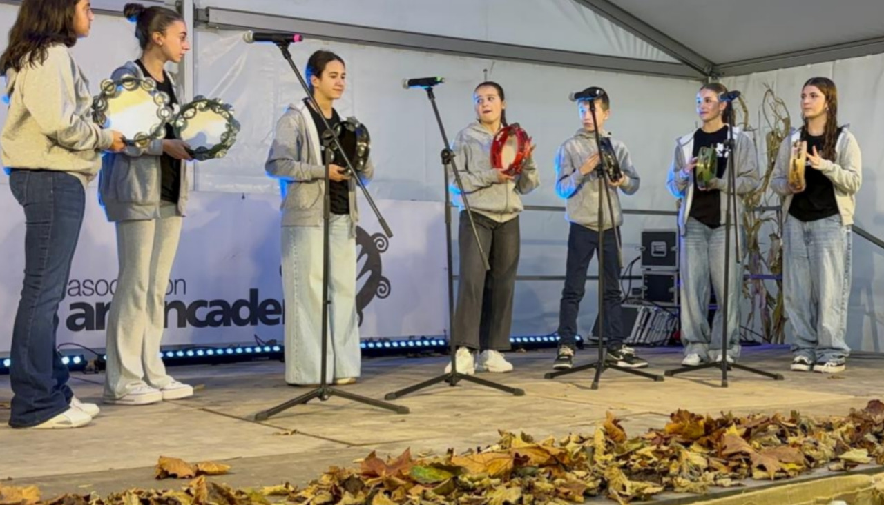 Un nuevo magosto organizado por Arrancadeira incluirá actuaciones musicales y de baile
