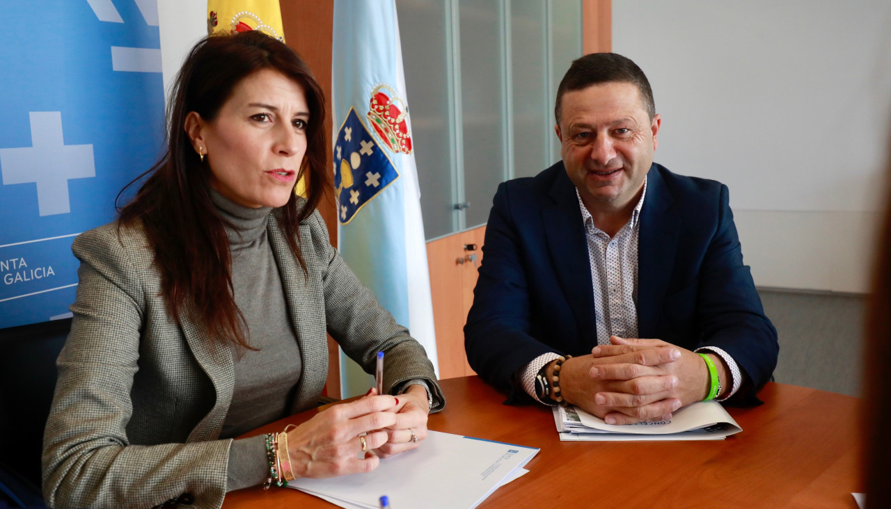 El alcalde de Cuntis reunido con la Consellería de Vivenda