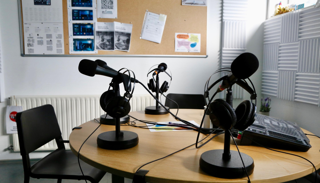 En la Escola de Idiomas de Vilagarcía tienen desde hace años radio propia