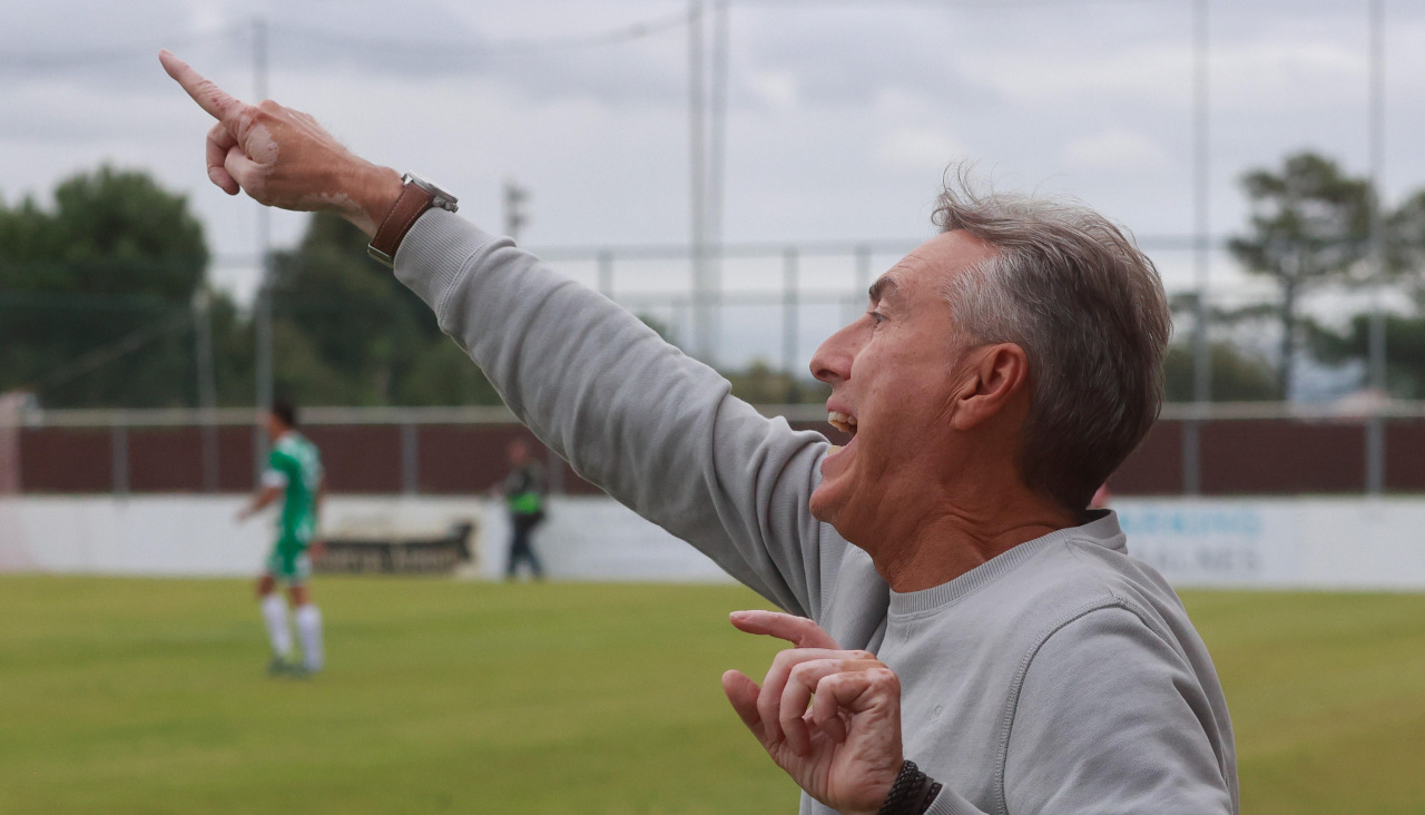 Stili, técnico de la UD Somozas
