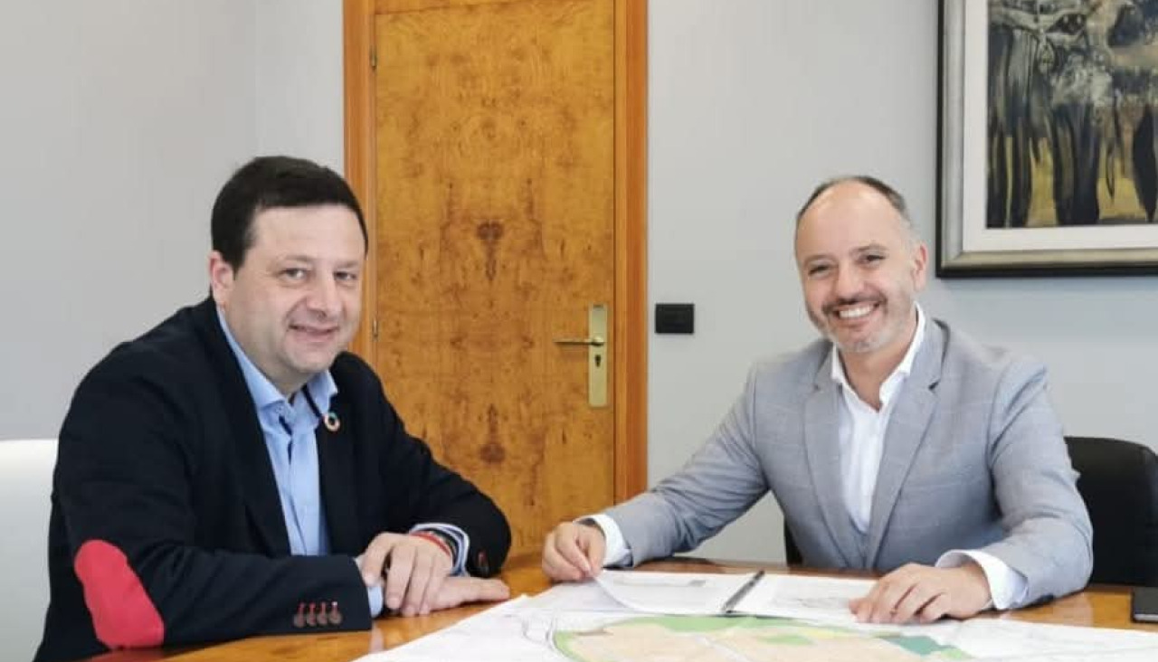 El alcalde de Cuntis junto al delegado de Zona Franca, David Regades