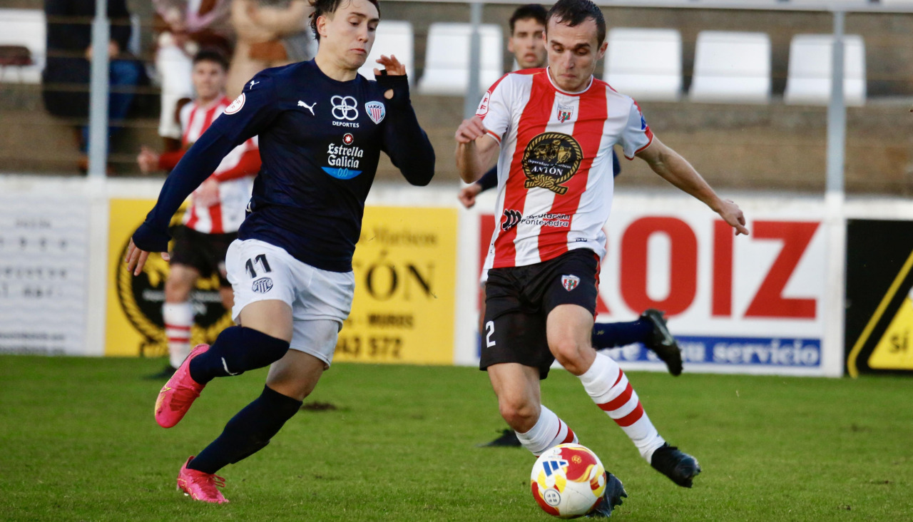 Santi Figueroa durante el último partido en casa ante el Lugo B