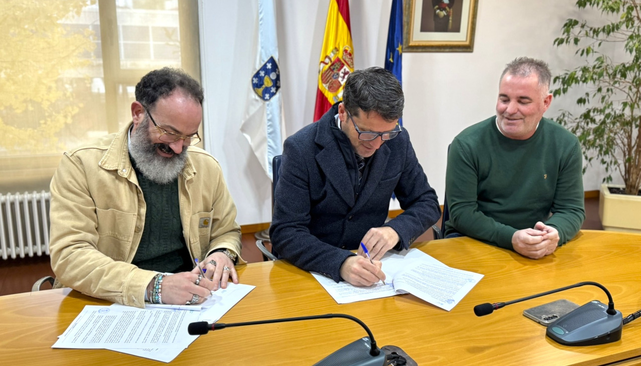 Firma del acuerdo de colaboración