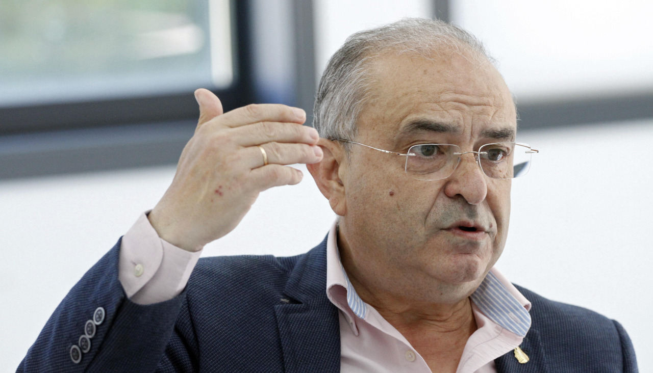 Alberto García, portavoz del PSOE de Catoira y exalcalde vikingo