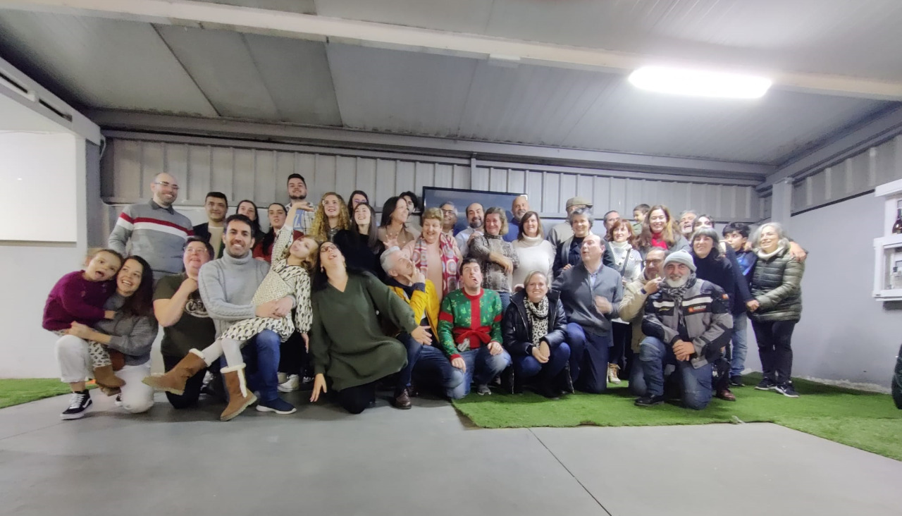 Clámide é xa toda a unha familia apaixoada polo mundo teatral