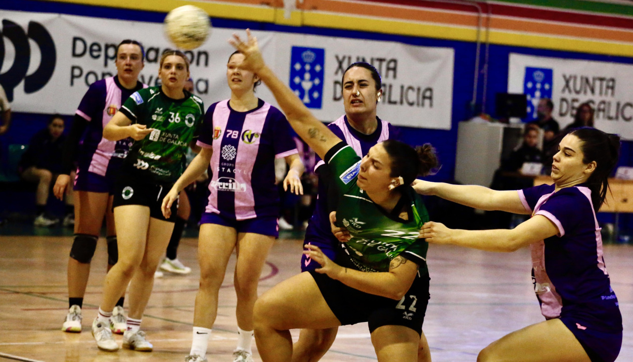 Imagen del pasado encuentro entre el Asmubal y el Valladolid