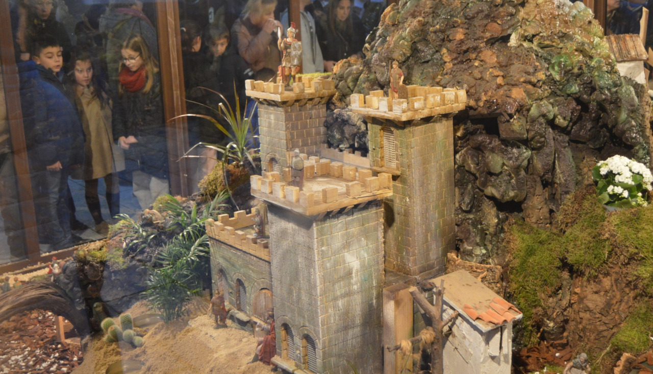 El castillo fue uno de los elementos que más llamó la atención entre los asistentes al evento inaugural