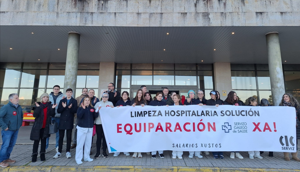 El personal de limpieza del Hospital do Barbanza reclama la ...