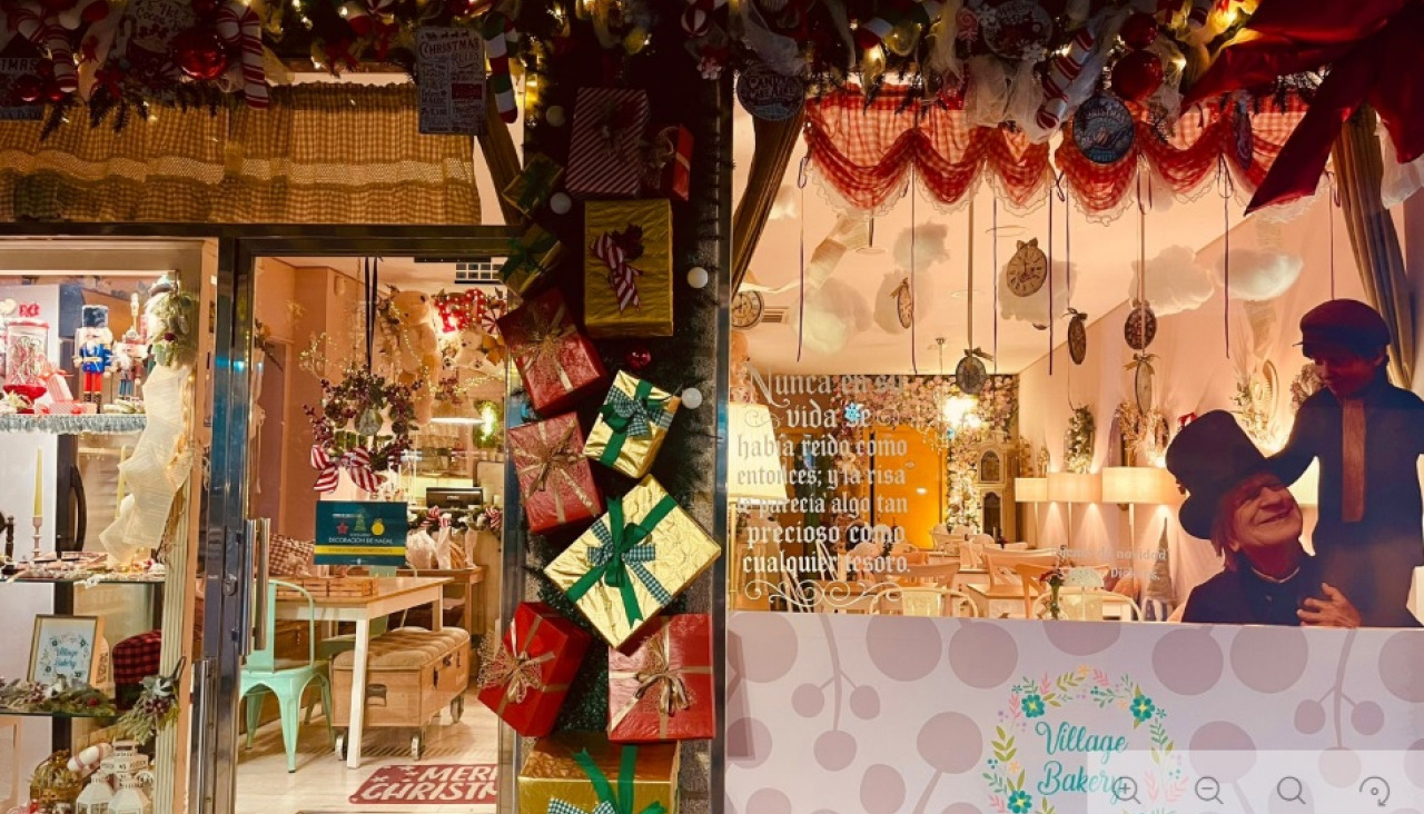 Imagen del escaparate de Village Bakery, ganadora del concurso