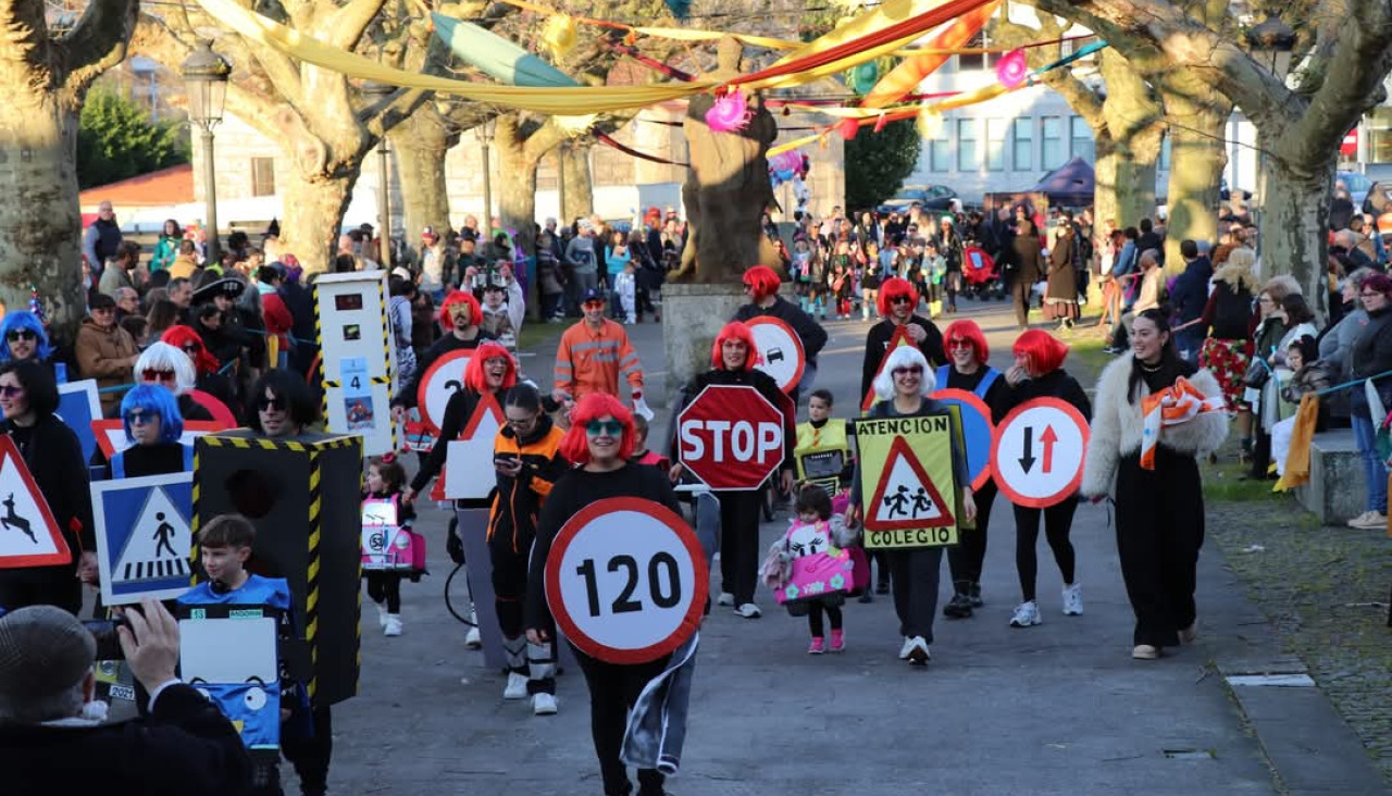 El desfile de Entroido de Catoira en su pasada edición