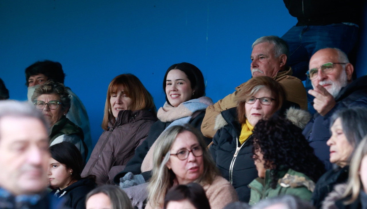 Las gradas de Burgáns en el último partido