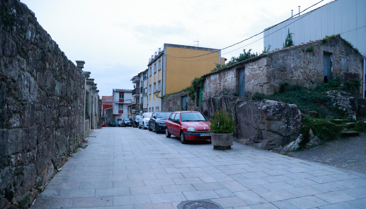 Entorno biblioteca de Cambados Castriño