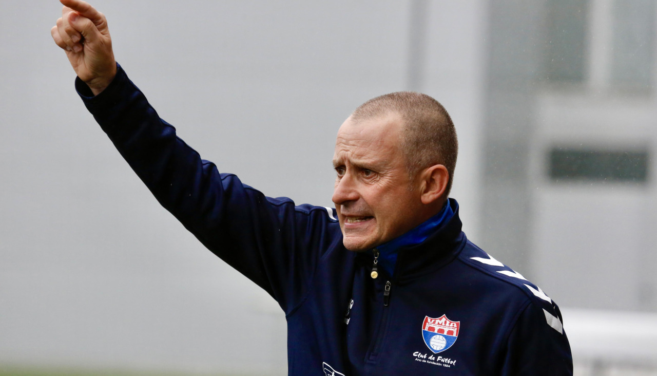 El equipo de Lino González recibe mañana a las 12 horas en A Bouza al Cented con el objetivo de encadenar una segunda victoria seguida en casa